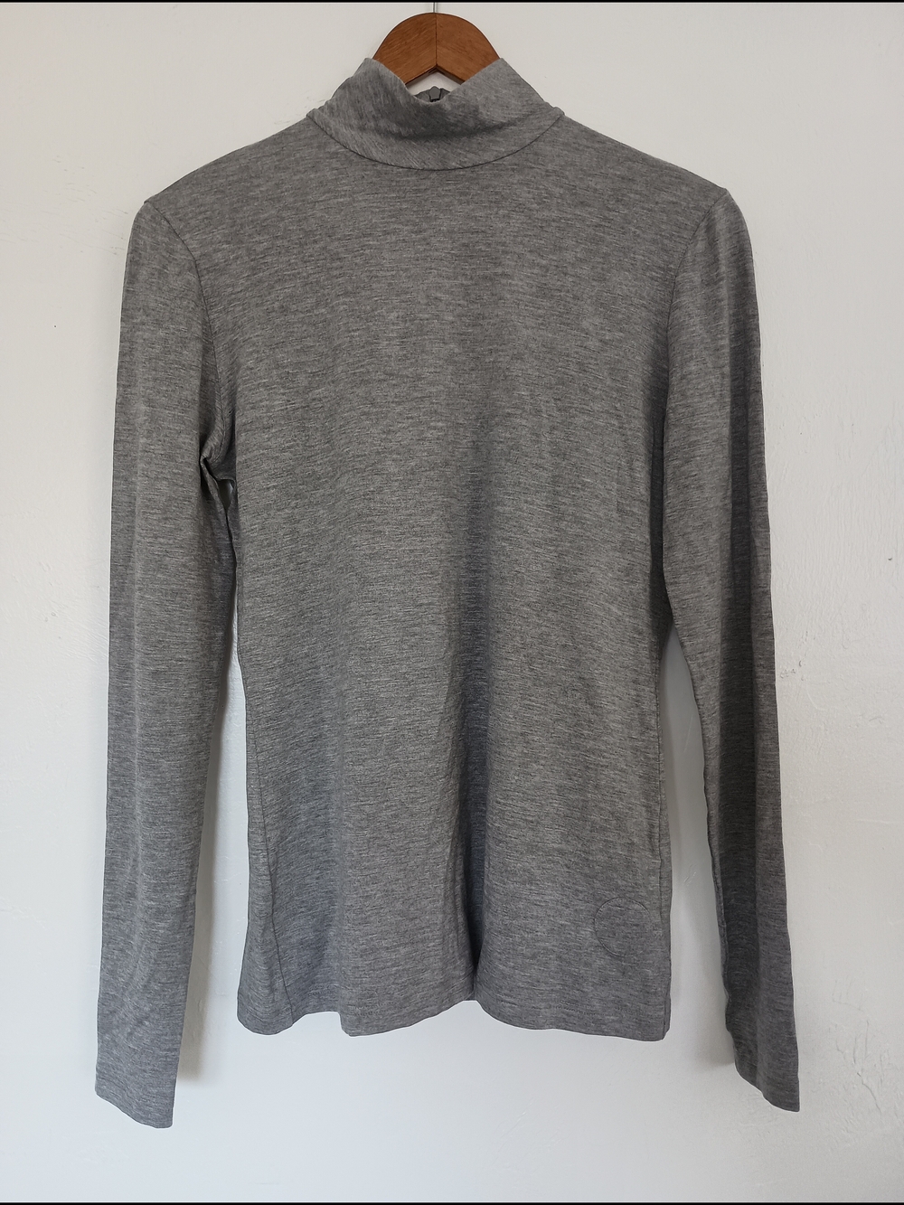 AKRIS punto Gray Mock Neck Knit Top Long Sleeve Stretch Size 6